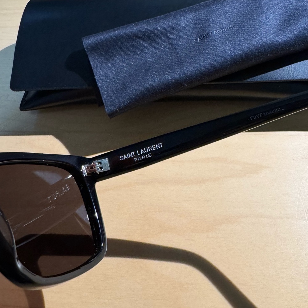 Saint Laurent Black Square Frame Sunglasses with Gold Logo - Picture 7 of 16